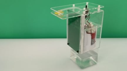 Automatic Liquid Dispenser with Proximity Capacitive Sensing Reference Design