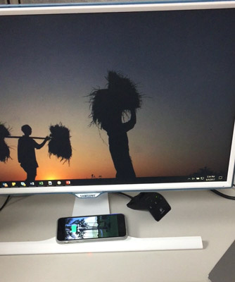 charing-phone-desktop-monitor.jpg
